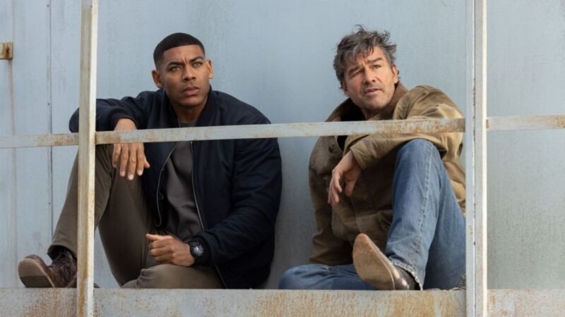 Elenco de Lanternas com Kyle Chandler e Aaron Pierre na 2 temporada